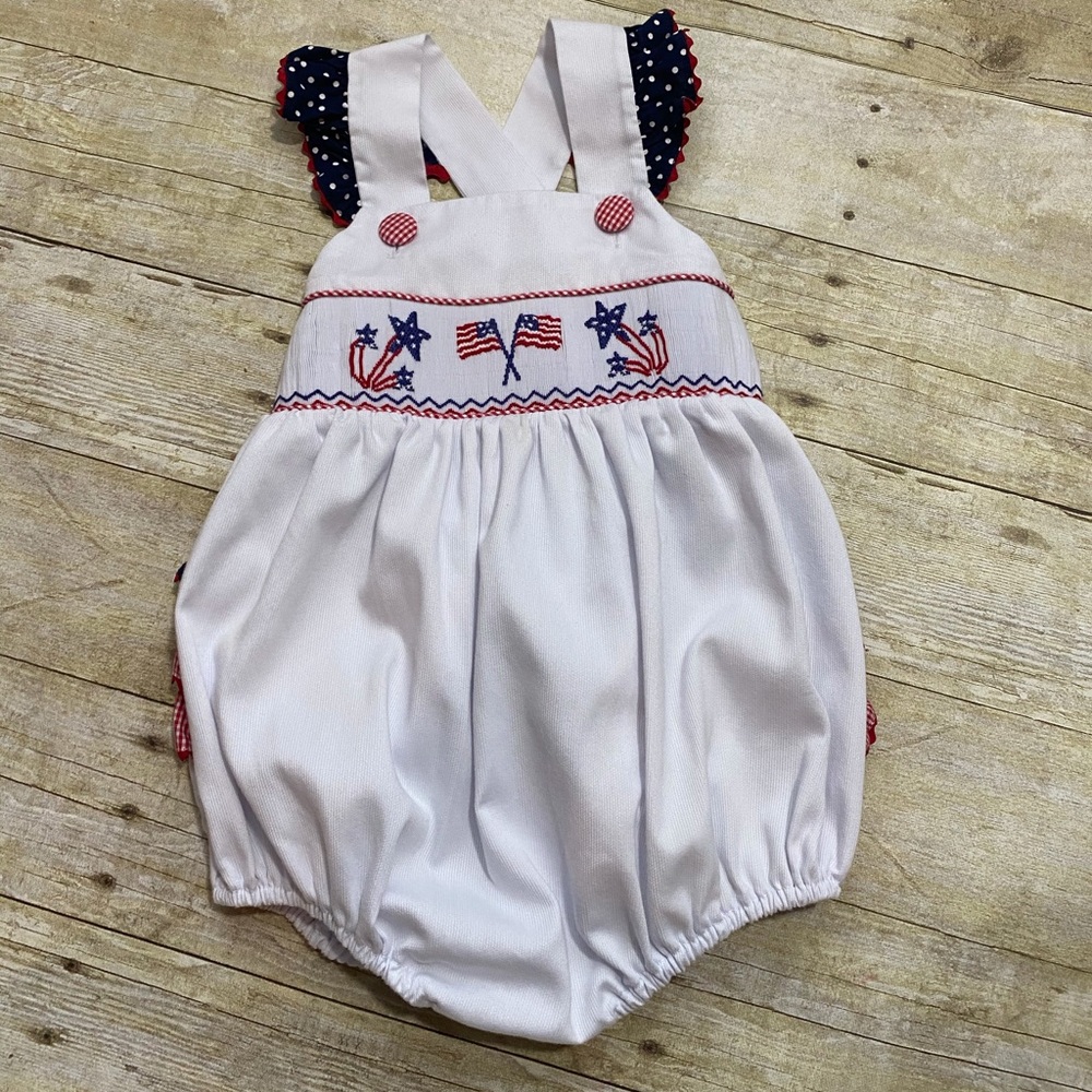 Smellybelly Smocked Patriotic Bubble